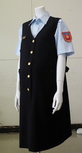 袖ケ浦市消防本部が導入したマタニティー制服
