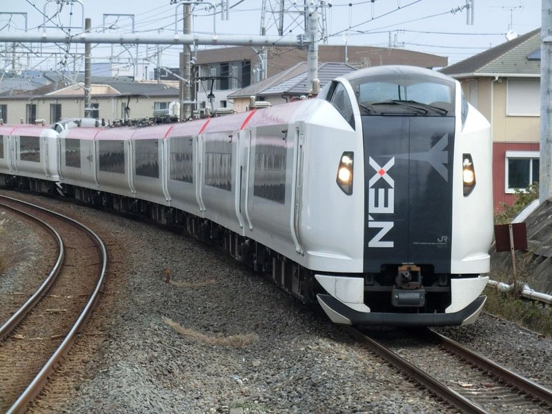 特急「成田エクスプレス」（ＪＲ東日本千葉支社提供）