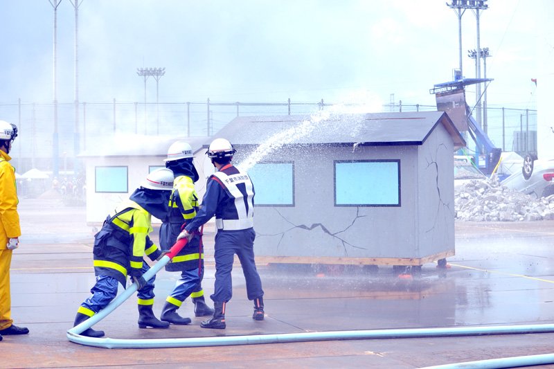 巨大地震から人命救え　千葉市会場に９都県市訓練　防災の日