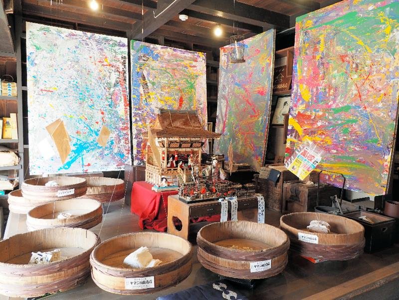 木更津の魅力と未来創造　市制施行８０周年現代アート展示　児童ら作品、市街地各所に