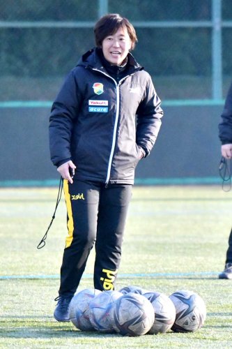 後半戦巻き返せ　監督交代も活気あふれる　ＷＥリーグ　ジェフレディース千葉