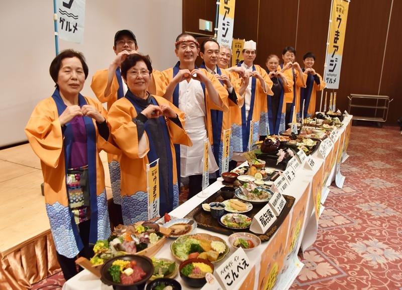 南房総アジで新ご当地グルメ　「旨アジ∞（エイト）」誕生　地域事業者と観光協会が連携し開発