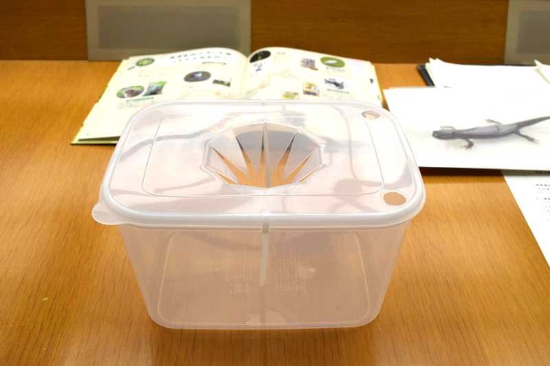ジャンボタニシをやっつけろ　稲作の天敵、わな考案し特許取得　千葉県農大２年の岩沢裕来さん　農林水産大臣賞を受賞