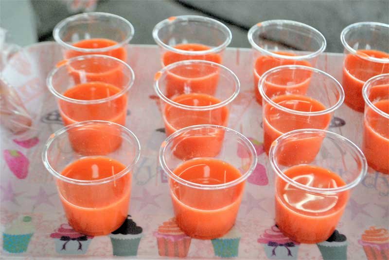 船橋にんじん消費者へＧＯ　今年も千葉ジェッツ箱で出荷始まる　努力で甘い「ベーターキャロット」に