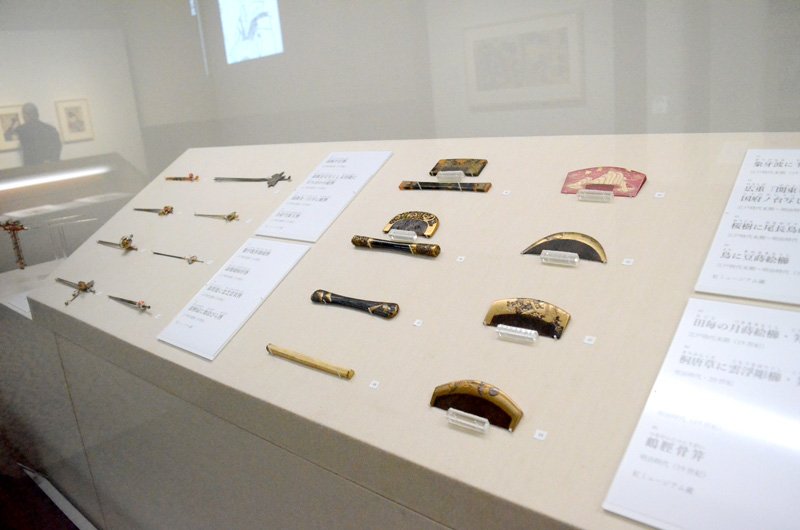 当時の“流行”感じて　江戸～明治メーキャップ紹介　浮世絵や化粧道具など展示　東金・城国大水田美術館