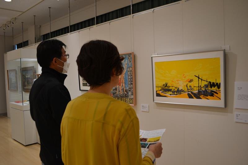 船橋ゆかりの作品などが並ぶ作品展＝船橋市郷土資料館