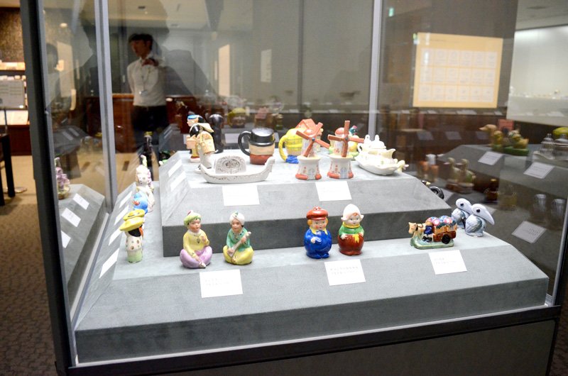 占領下日本の洋食器１２９点　「Ｏｃｃｕｐｉｅｄ」刻印米に輸出　東金　城国大水田美術館