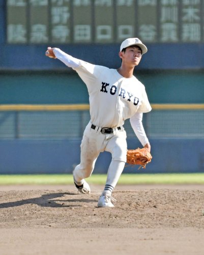 拓大紅陵─市川　１安打完封した拓大紅陵の鈴木悠＝袖ケ浦市営
