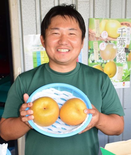 「ながいき梨」引き継ぐ　会社員から転身喜び実感　一宮町で新規就農　会田容一郞さん（４１）＝茂原市在住　【千葉県誕生１５０年　ミライのちば人】