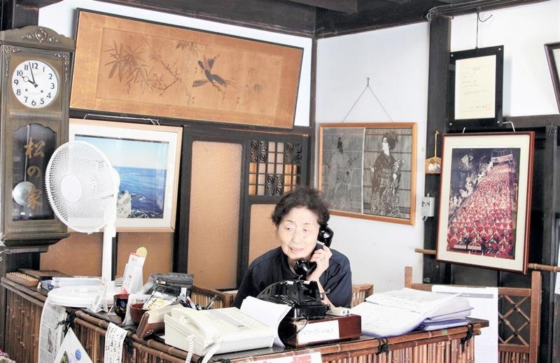 伝統守る老舗の旅館　人間の温かみで接客　松の家（勝浦市）　【伝統の企業　江戸から令和　千葉県誕生１５０年】