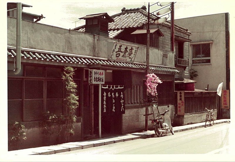 こだわり手打ち季節感も　明治期創業、愛され１２０年超　そば処「吾妻庵本店」（匝瑳市）　【房総老舗巡り　千葉県誕生１５０周年】（１８）夏の美味