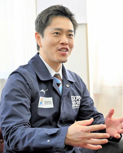 万博の意義について語る大阪府の吉村知事＝２２日、千葉市中央区
