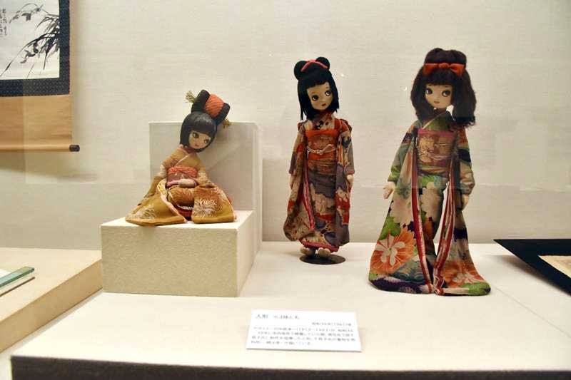 新収蔵郷土資料９０点を公開　館山市立博物館　中原淳一ゆかり人形も