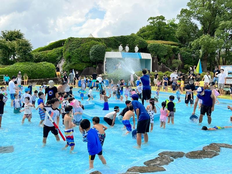じゃぶじゃぶプール（千葉こどもの国キッズダム提供）