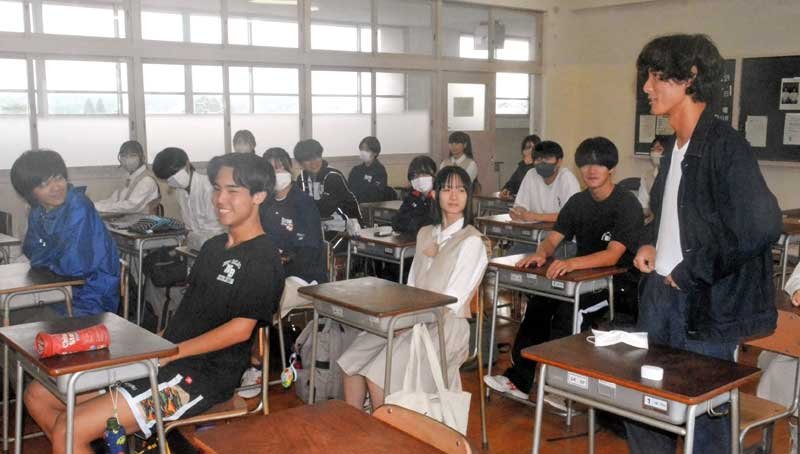 “私らしく“私服登校デー　大多喜高、ちばダイバーシティ宣言受け　多様性認める契機に　千葉の公立高校で初
