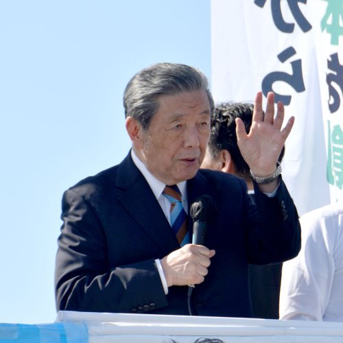 衆院選候補の応援演説で来葉した自民の森山幹事長＝２２日、千葉市若葉区