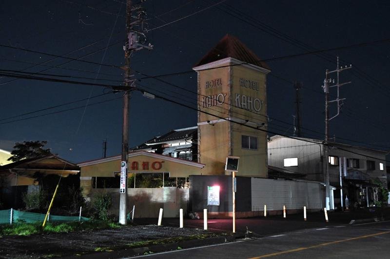 被害者と面識あった可能性　市原ホテル強盗殺人　容疑者送検、生活状況も捜査