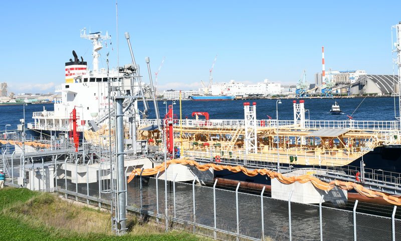 千葉港頭に累計５万隻　関係者「安全を継続」　成田空港燃料供給タンカー