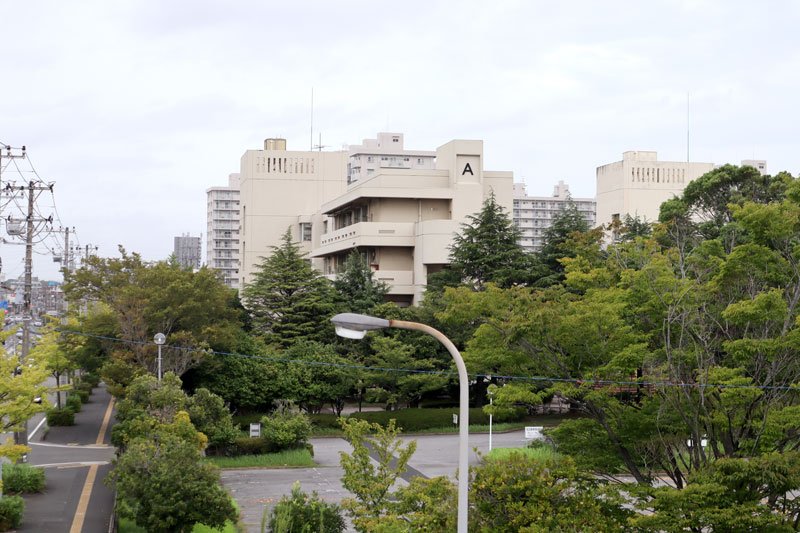 千葉県立保健医療大学の幕張キャンパス＝千葉市美浜区