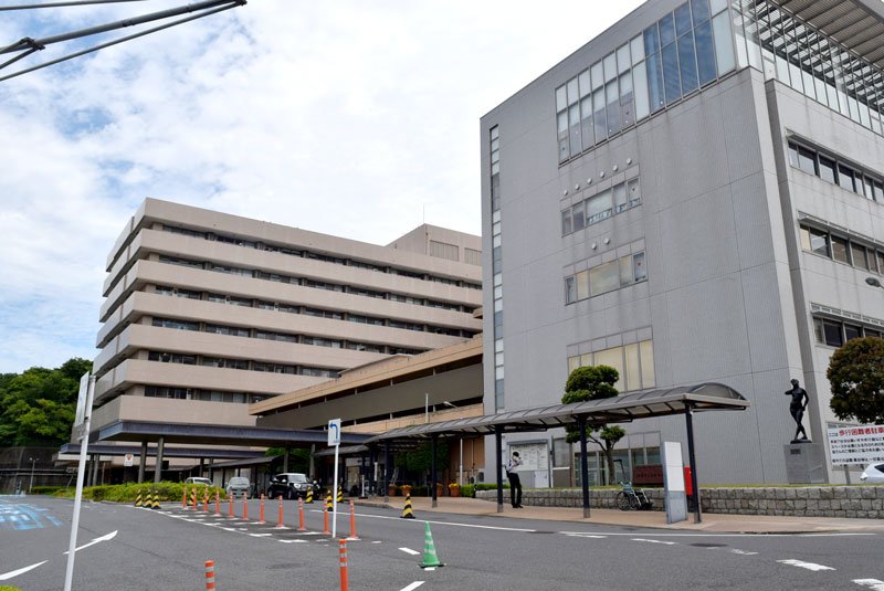 建設コストの上昇で建て替え事業が暗礁に乗り上げている市立医療センター＝船橋市
