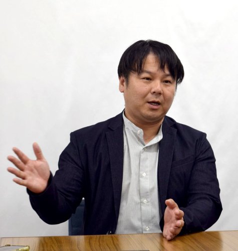 高橋宏氏