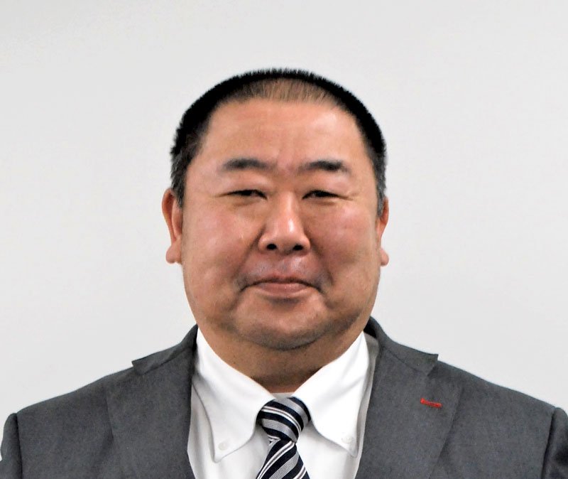岡田亨氏