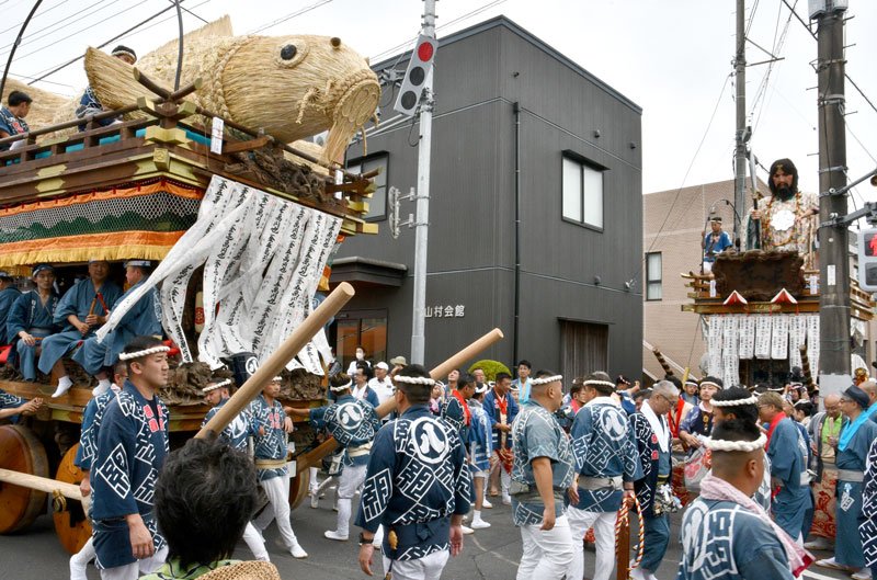 "北総の小江戸"に熱気　佐原の大祭１１日開幕　１３日まで山車、勇壮に練り歩き