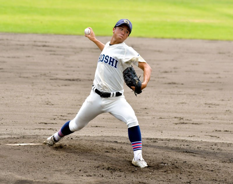 浦安－市銚子　４回まで登板し、１安打無失点の安定感を見せた市銚子の斉藤＝ぴーちゃん