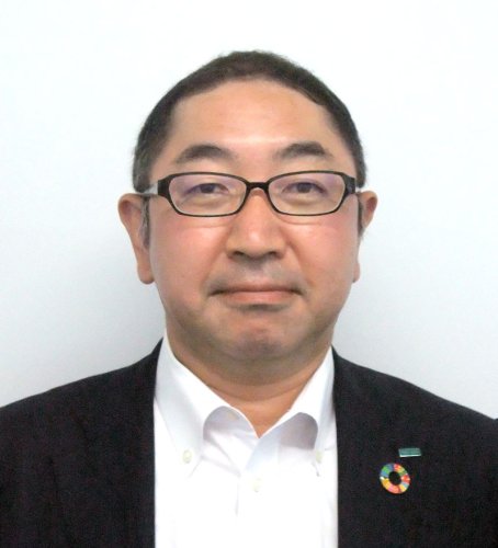 坂井泰生氏