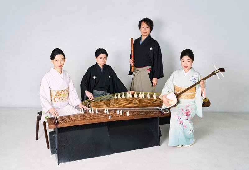 邦楽四重奏団（Ａｙａｎｅ　Ｓｈｉｎｄｏ）
