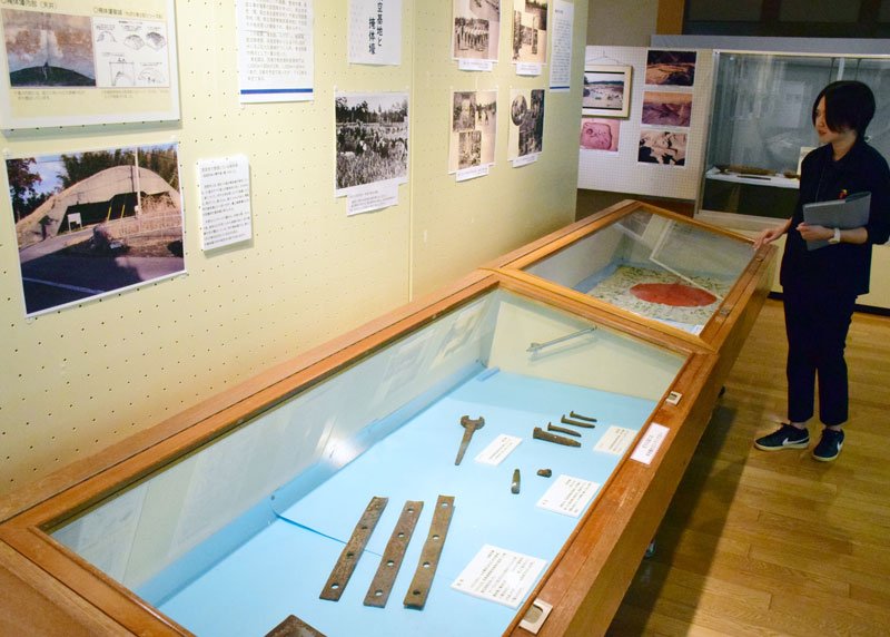 茂原市立美術館・郷土資料館が開催した「戦後８０年展―戦時中の暮らしと茂原」＝８月