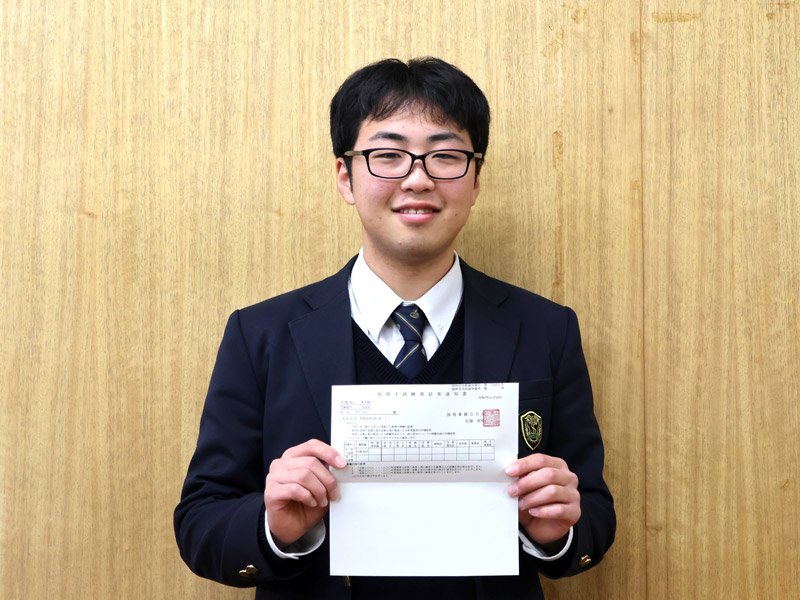 税理士試験の簿記論に合格した山本寛人さん＝１２月、東金市