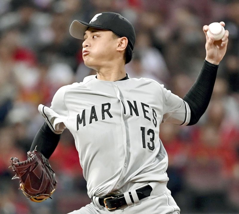広島戦に先発した千葉ロッテ・毛利＝マツダ（共同）