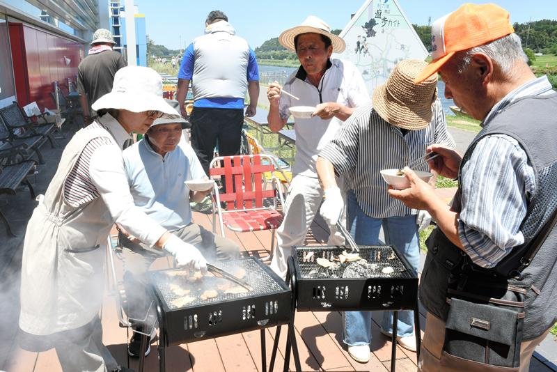 ジューシーな豚肉堪能を　多古の道の駅で「ＪＡＰＡＮ　ＰＯＲＫ　ＦＥＳＴＩＶＡＬ」　串焼きやステーキずらり、３１日まで