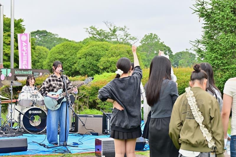 ７年ぶりに開催された土気ロック＝７日、千葉市緑区
