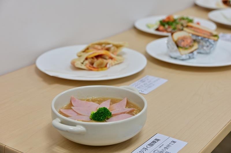 千葉市の魅力料理に　専門生、多彩発想で表現　キッチンカーレシピ大会