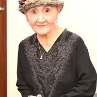 吉成庸子氏