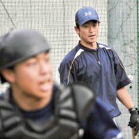 福島離れ新天地で挑む　青年監督、夏初陣に「緊張」　千葉県立流山高校・鈴木宏睦監督（２７）　【白球に魅せられて　'１４高校野球千葉大会】（５）