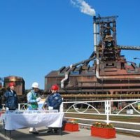 「迫力あるプロセス」　鋼材加工視察で皇太子さま　新日鉄住金君津製鉄所