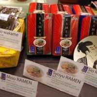 豚骨を使わず、牛と鶏だけでスープのだしを取ったラーメン