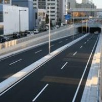 地下立体区間２２日開通　計８車線、渋滞緩和に期待　国道３５７号「登戸３丁目－ポートアリーナ前」