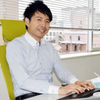 「枕には無限の可能性がある」と情熱を語る河元社長