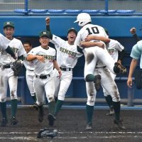 専大松戸　激闘１６回制す　石神、ノーサイン満塁スクイズ　秋季千葉県高校野球＜第6日＞