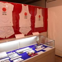 １９６４年の東京五輪で聖火ランナーが着用したユニホーム
