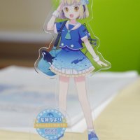 県南部の郵便局で販売されている「友荷なより」のアクリルスタンド

