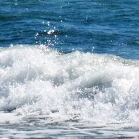 サーフィン中に水難事故か　ウエットスーツ姿の男性死亡　いすみ市