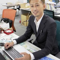 サウナ愛高じ雑誌創刊　コロナ禍の業界応援　篠崎司さん（４４）＝茂原市出身＝　【時の人】