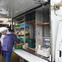 移動スーパー、東金で初運行　大和・丘山地区　見守り活動も