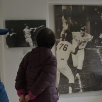 「ミスター」気迫プレー紹介　文化勲章記念、長嶋茂雄さん写真展　出身地の佐倉、１７日まで
