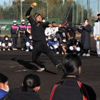 ソフトボール日本代表・松田選手が技術指導　木更津